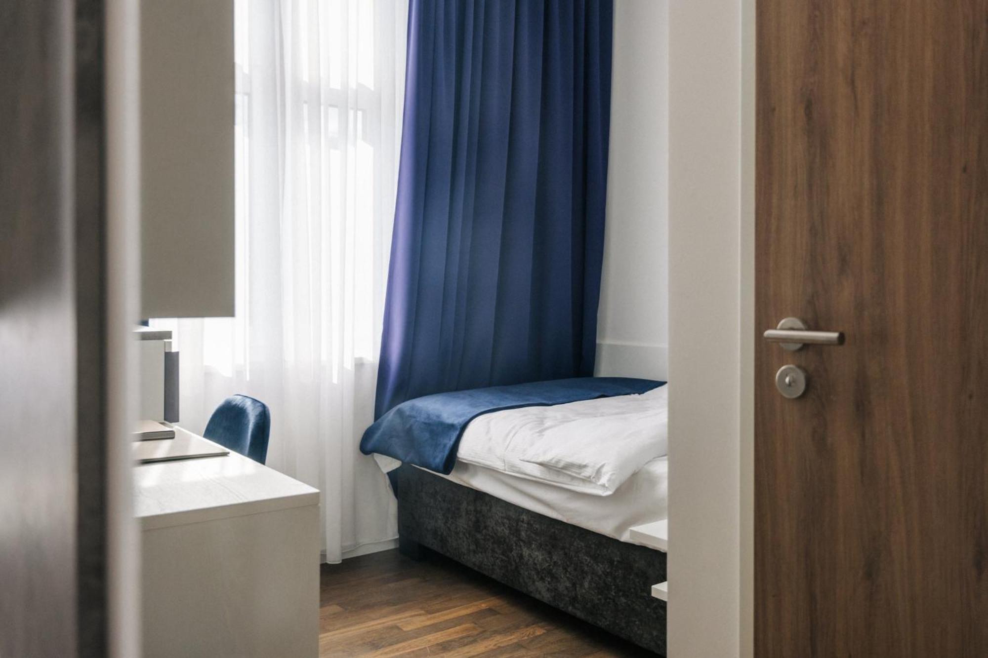 Homaris East Side 3* Berlim